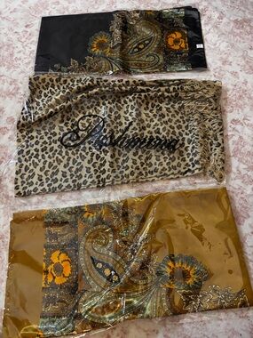 pashmina Leopard Print Scarf with Script Logo in Tan and Black